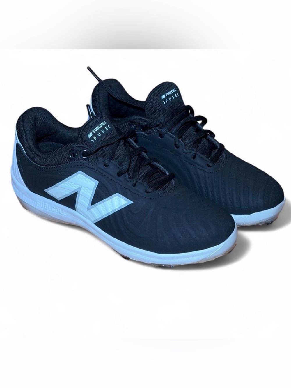 New Balance Fuelcell Black and white softball shoes
